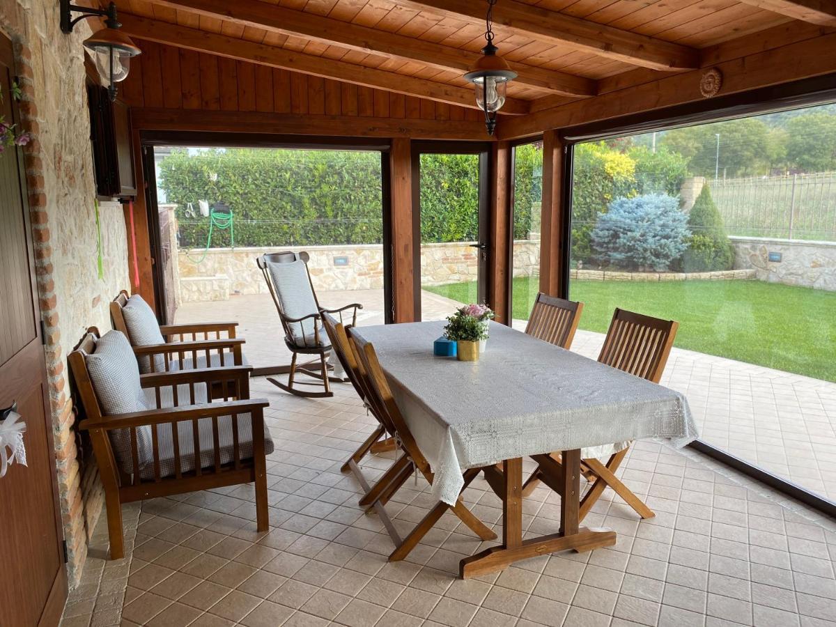 Casa Vacanze Boutique House Casa Mimo San Demetrio ne' Vestini Exteriör bild